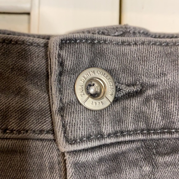 ZARA Hi Rise Skinny Jeans - Picture 8 of 11